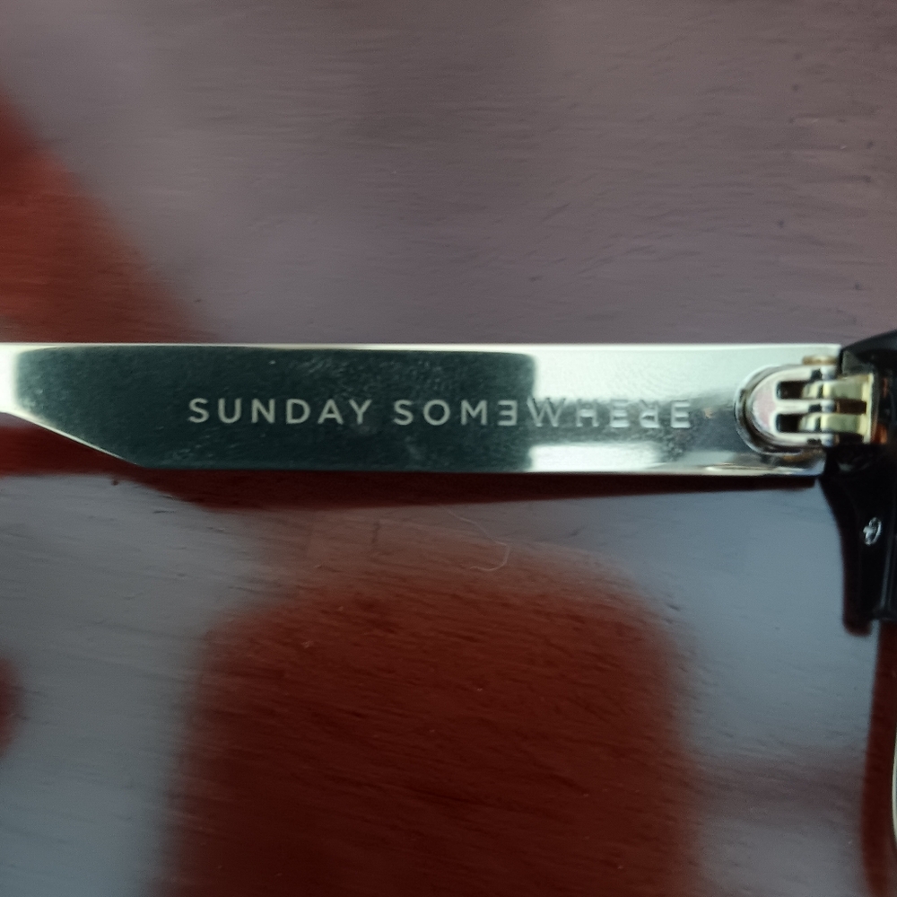 Sunday Somewhere Tortoise Shell Square Sunglasses - image 6